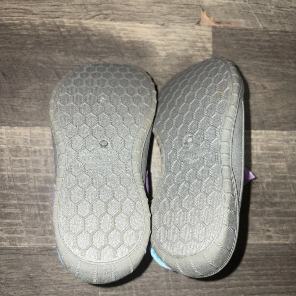 Oshkosh Toddler Play Beach Hiking Camping Sandals Size 9 Purple